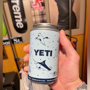 Yeti stash can